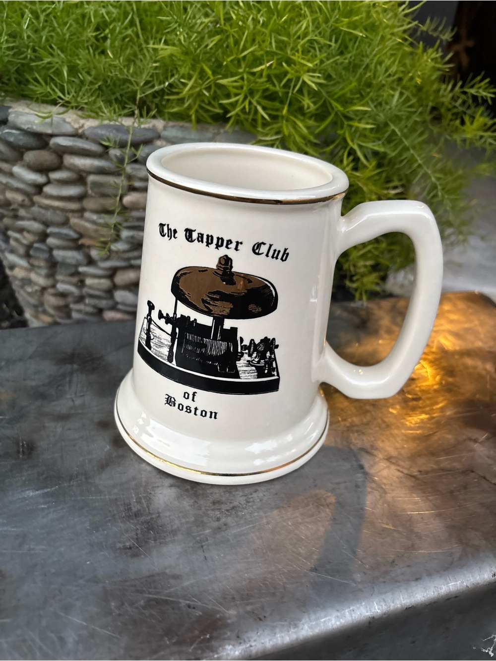 Vintage 70’s Beer Mug/Stein BOSTON MA THE TAPPER CLUB 25Th Anniversary, Gold - Picture 14 of 15